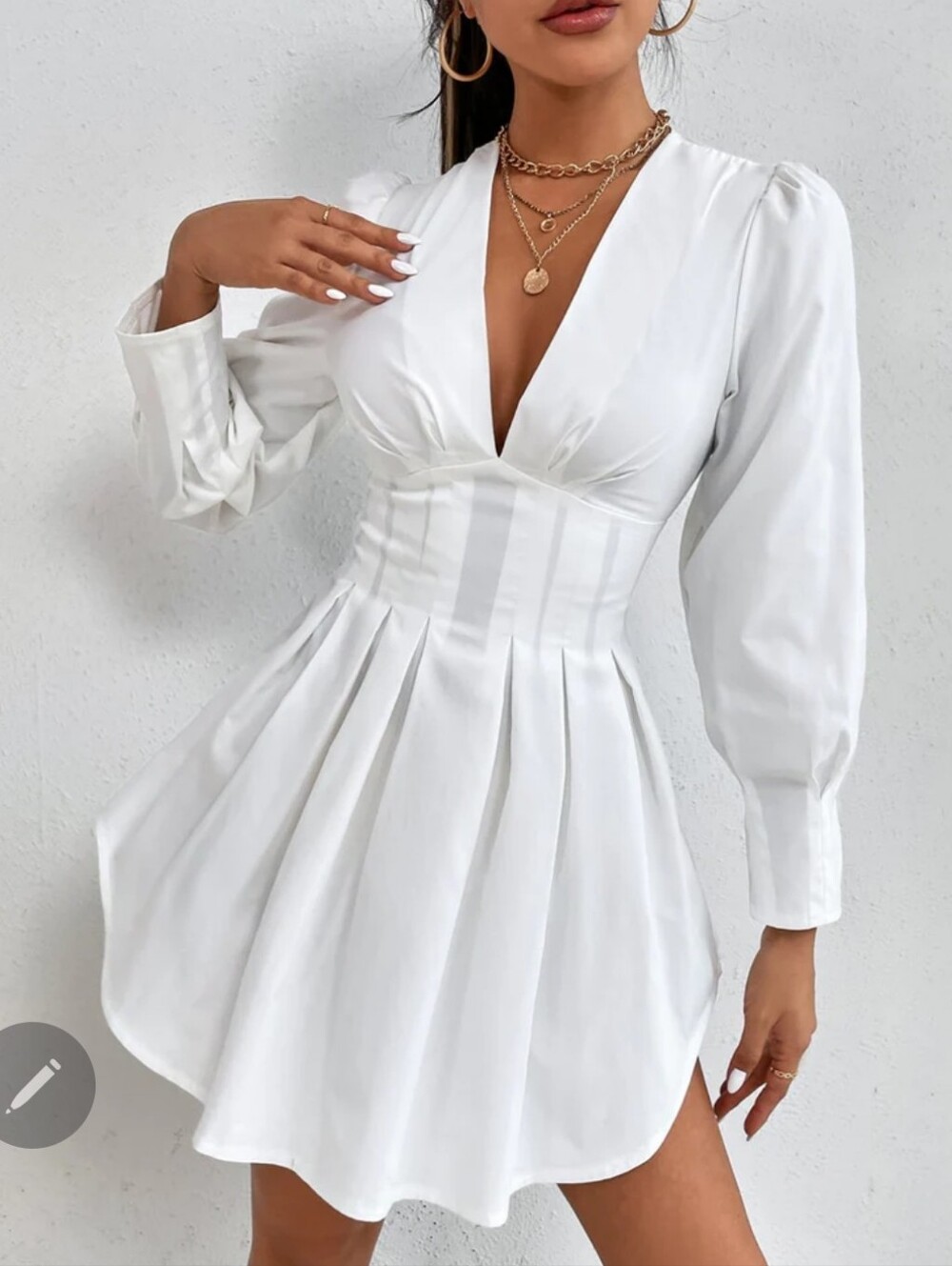 Women's White V-Neck Long Sleeve Mini Dress